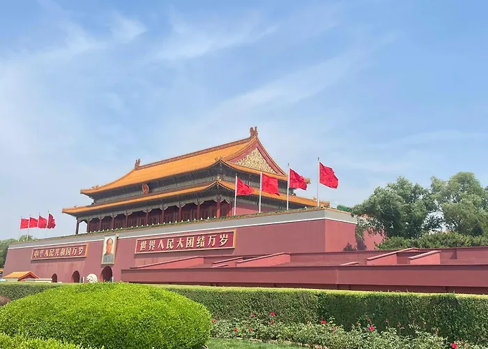 East Sacred Hotel Leo Handles Coverd丨2Mins Walk To The Metro丨nearby Forbidden Square丨free Pick-Up For 7Nights More丨rooftop Chill